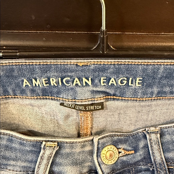 American Eagle Outfitters Women’s Light Blue Skinny Jeans - Picture 2 of 5